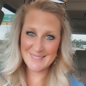 Meet your Posher, Danette